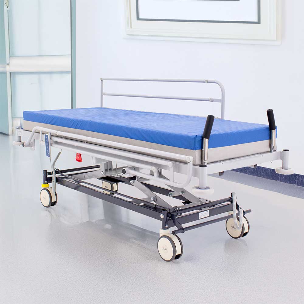 Horizon 4000 Patient Trolley